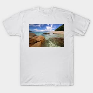 Rocks and clear water on Nudey Beach on Fitzroy Island in Far North Queensland T-Shirt